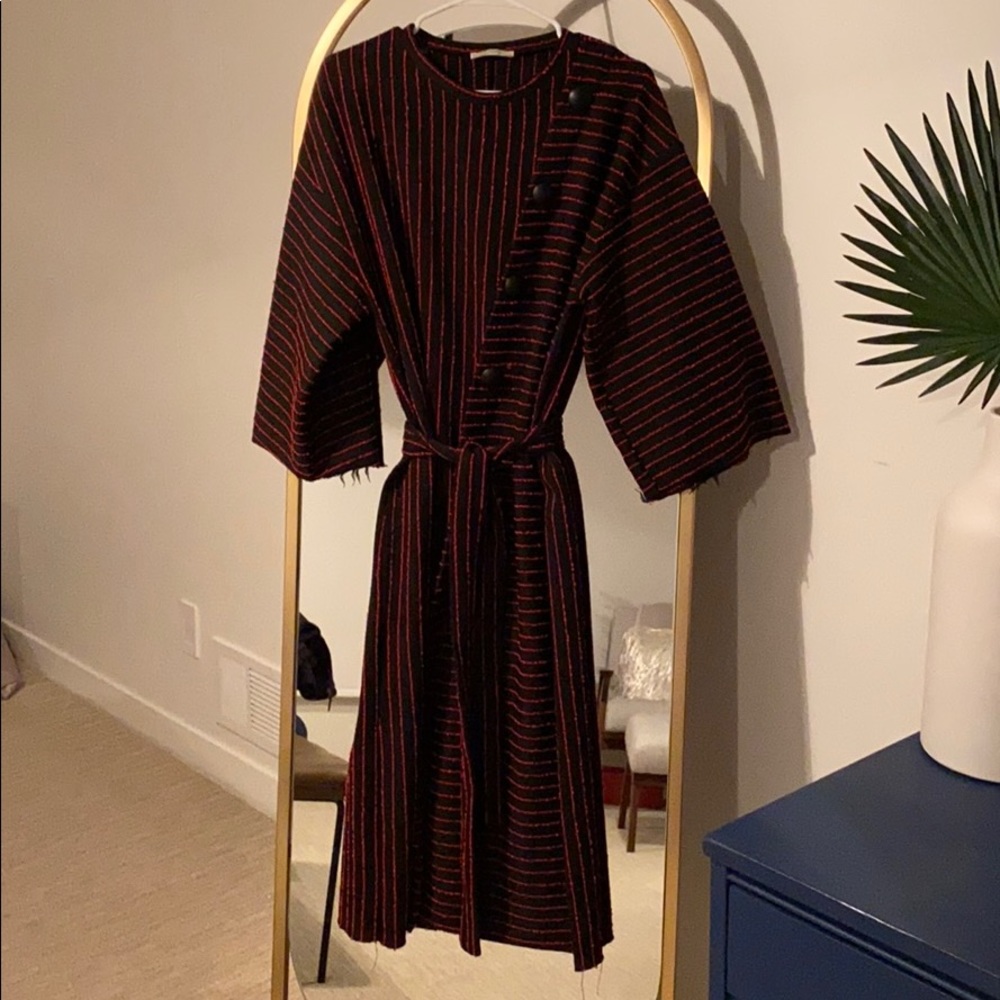 Zara black and red dress M/L